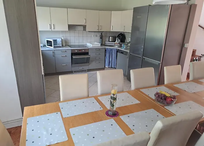 Wellness Vranov 55 Villa Cercany