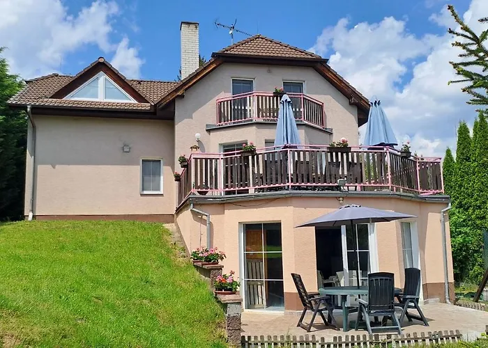 Wellness Vranov 55 Villa Cercany